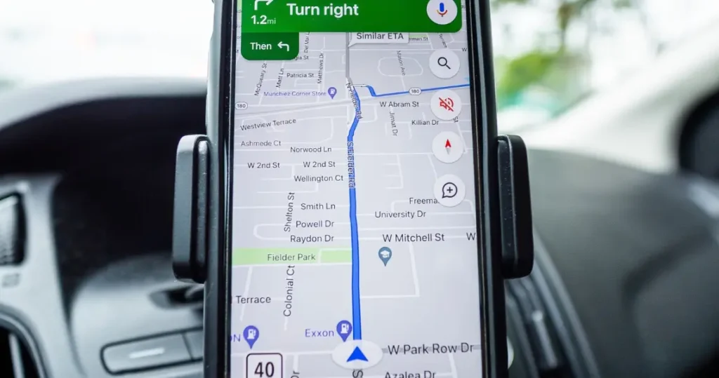 Recherche Google Maps pisciniste sur mobile — résultats locaux