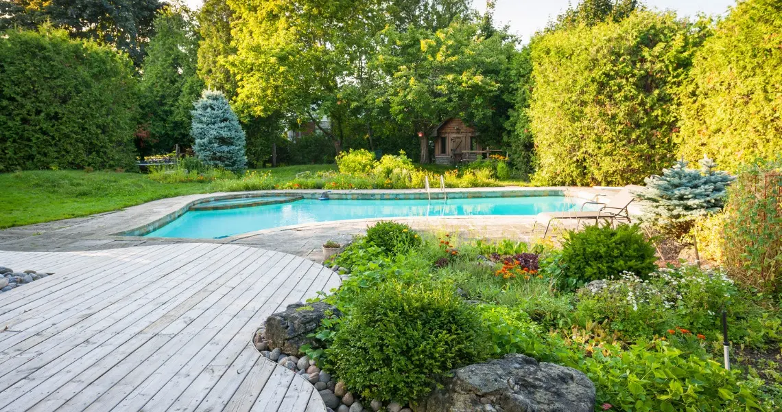 SEO pour paysagistes et piscinistes : être visible sur Google pour attirer des clients locaux